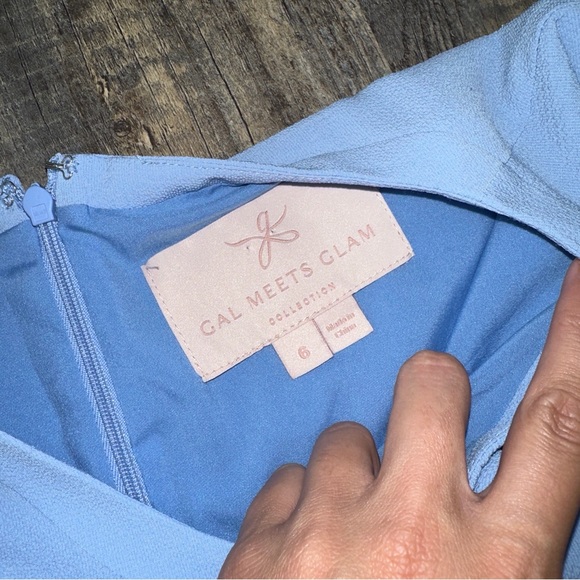 GAL MEETS GLAM light blue Ellie crepe puff sleeve dress 6 - Picture 6 of 10